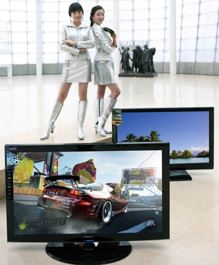 Illustration for article titled Put on Your 3D Glasses for Samsung's 3D-Ready Plasma TV